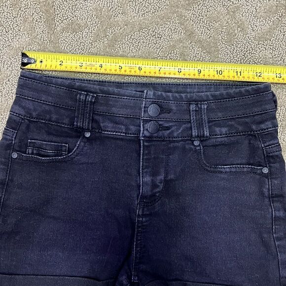 Blue Spice Juniors Size 1 Black Jean Shorts- SOFT!!! - Picture 8 of 10
